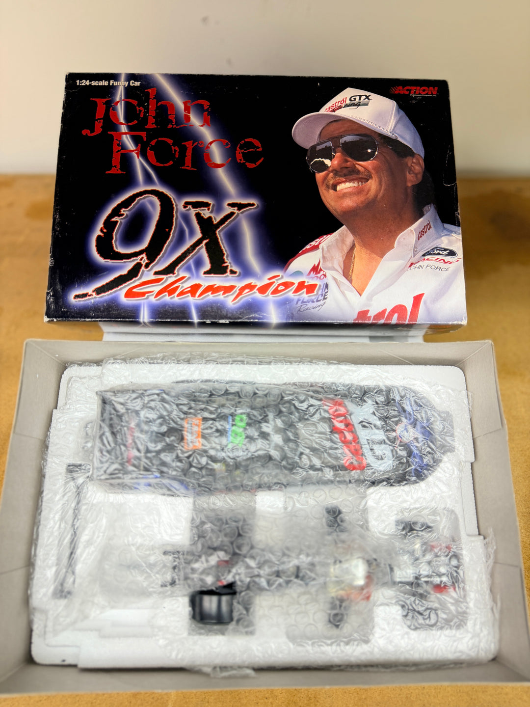 John Force 2000 GTX 9x Champ Ford Mustang Funny Car 1:24 – 1 of 3,508 MAC Tools NHRA Diecast
