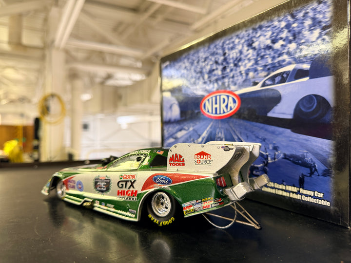 John Force Castrol 25th Anniversary 2010 Ford Mustang Funny Car 1:24 Action Collectibles