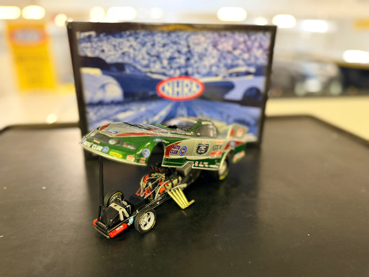 John Force Castrol 25th Anniversary 2010 Ford Mustang Funny Car 1:24 Action Collectibles