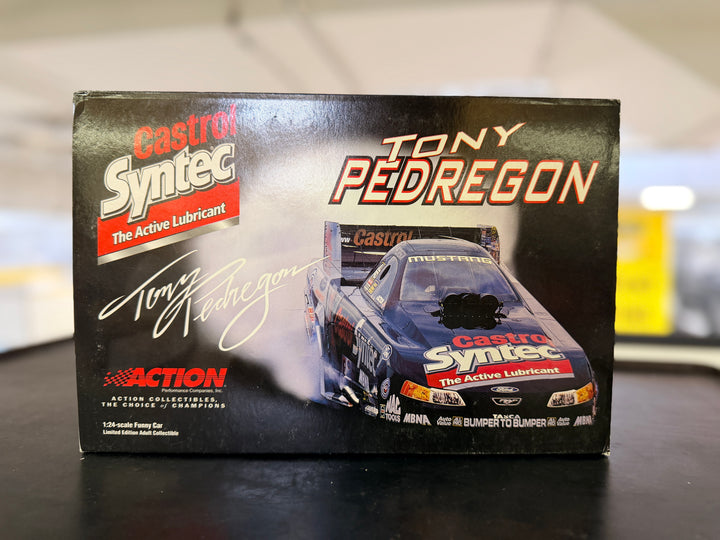 Tony Pedregon Castrol Syntec 2001 Ford Mustang Funny Car 1:24 Action Diecast