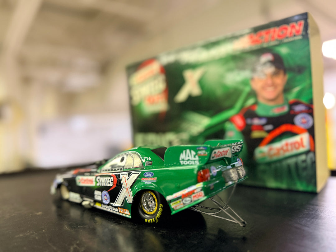 Eric Medlen Castrol Syntec 2004 Mustang Funny Car 1:24 Action ARC 1 of 2,136