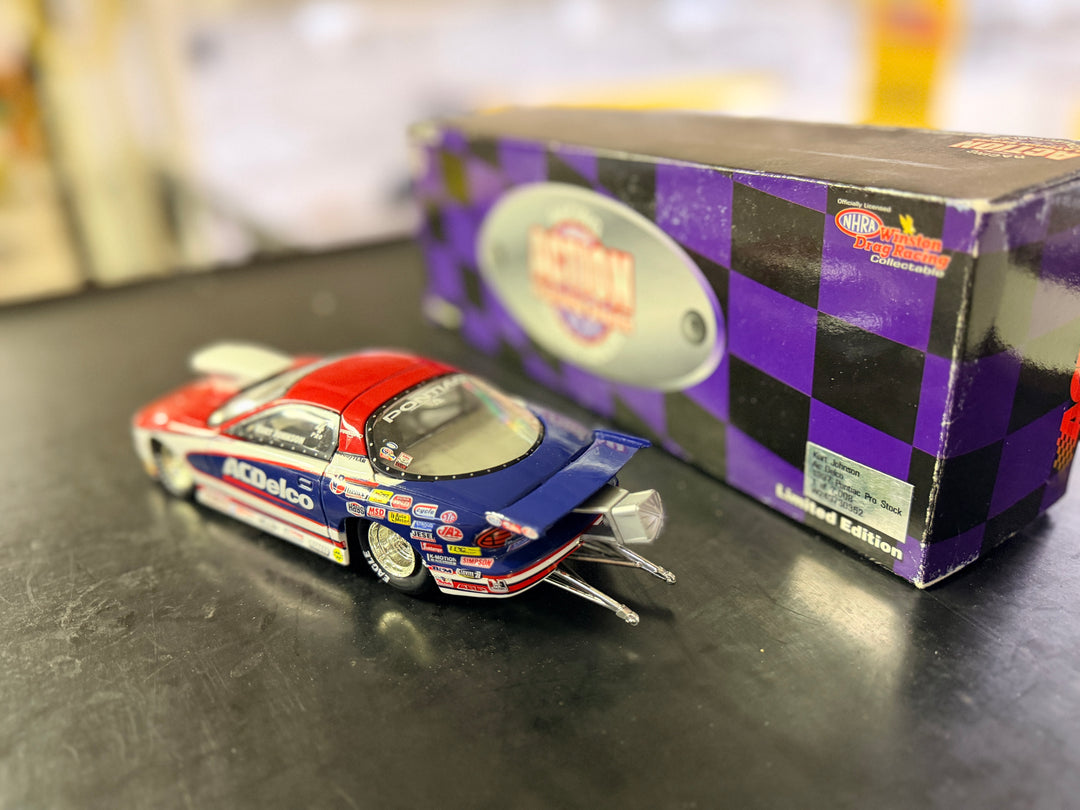 Kurt Johnson ACDelco Pontiac Firebird Pro Stock 1:24 Action ARC NHRA Diecast 1997