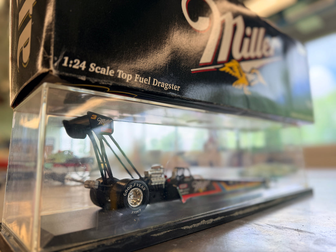 Larry Dixon Miller Splash 1997 Top Fuel Dragster 1:24 Action NHRA Diecast