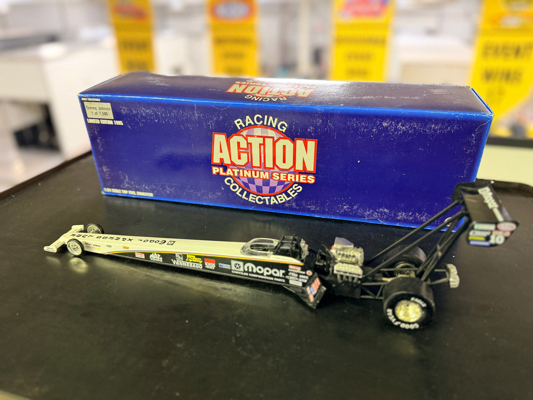 Tommy Johnson Mopar 1995 Top Fuel Dragster 1:24 Action Platinum NHRA Diecast