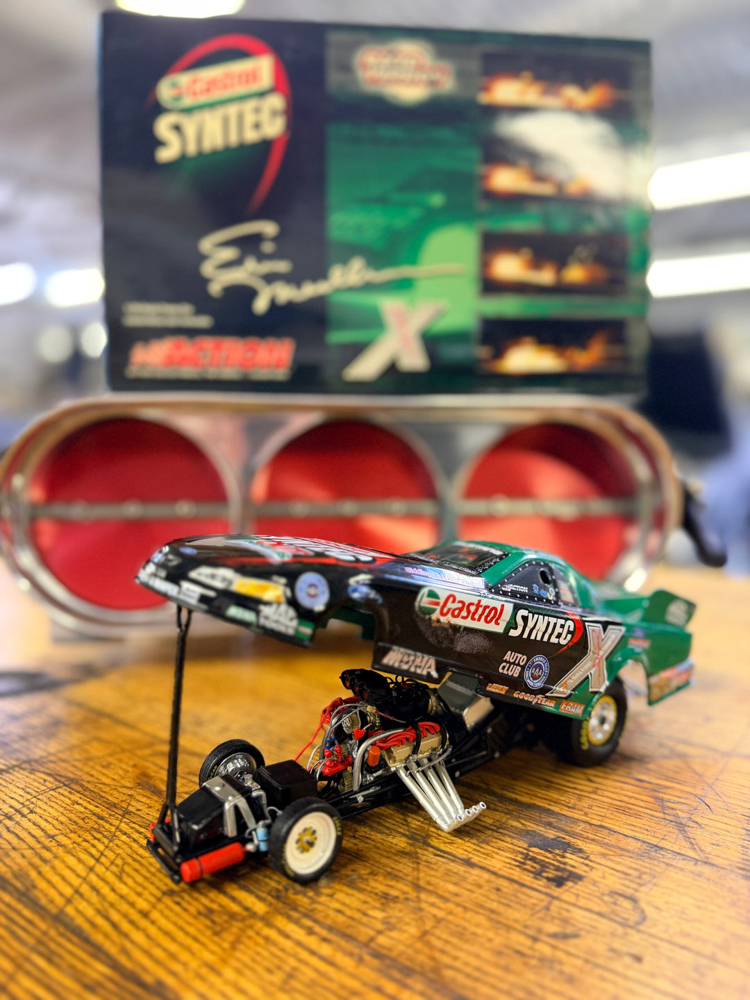 Eric Medlen 2005 Castrol Syntec Pomona Raced Ford Mustang Funny Car 1:24 Diecast