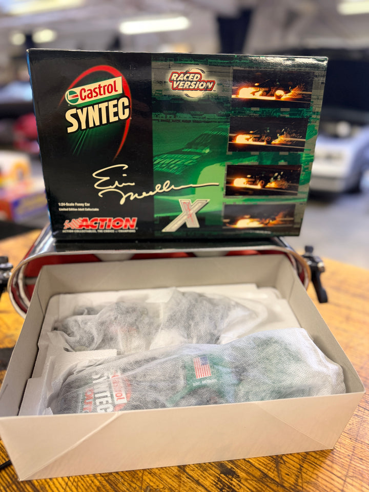 Eric Medlen 2005 Castrol Syntec Pomona Raced Ford Mustang Funny Car 1:24 Diecast