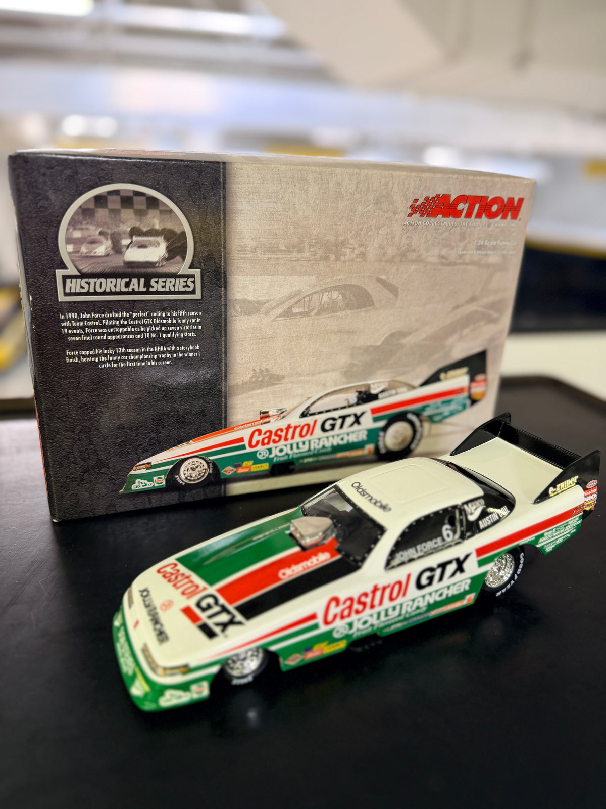The Staging Lanes-Pre-Owned NHRA Drag Racing Diecast Cars