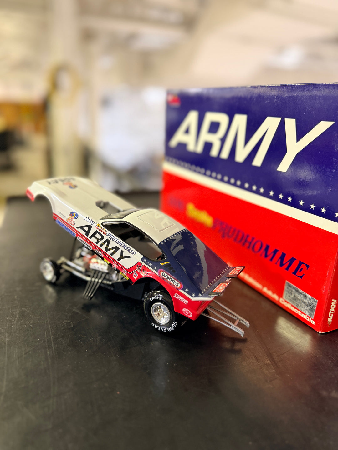 Don Prudhomme 1978 Army Arrow Funny Car 1:24 Diecast