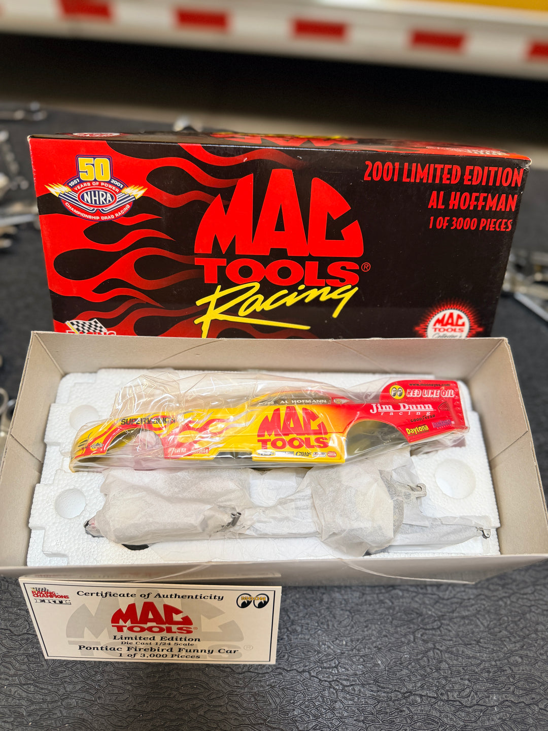 Al Hoffman Mac Tools Mooneyes Funny Car 1:24 – 1 of 3,000 NHRA Diecast