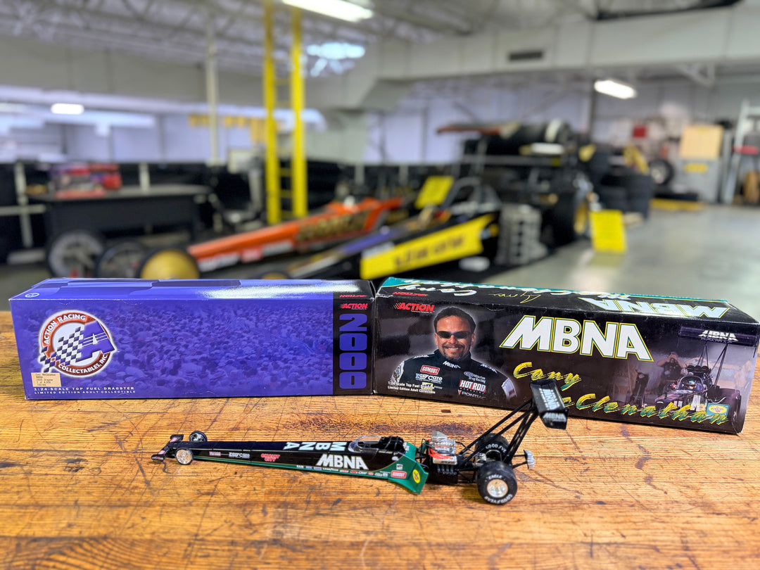 Cory McClenathan 2000 MBNA Top Fuel Dragster 1:24 – 1 of 4,008 NHRA Diecast