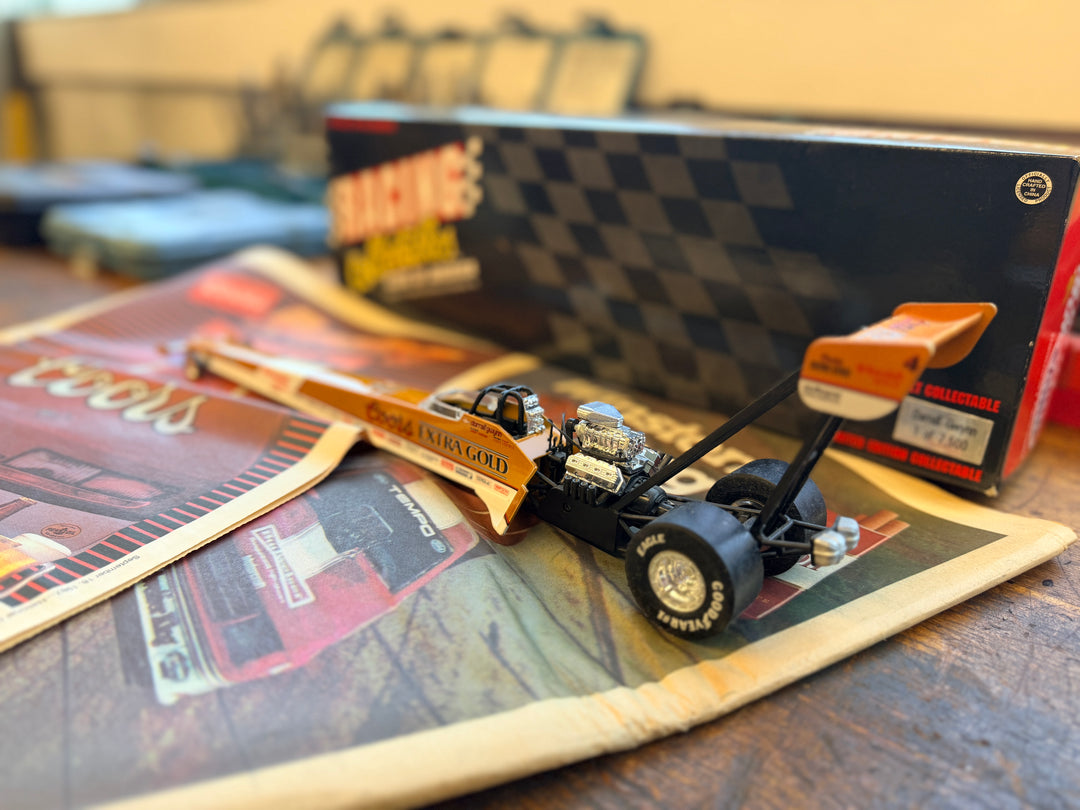 Darrell Gwynn Coors Extra Gold 1989 Top Fuel Dragster RCCA 1:24 Action Collectibles