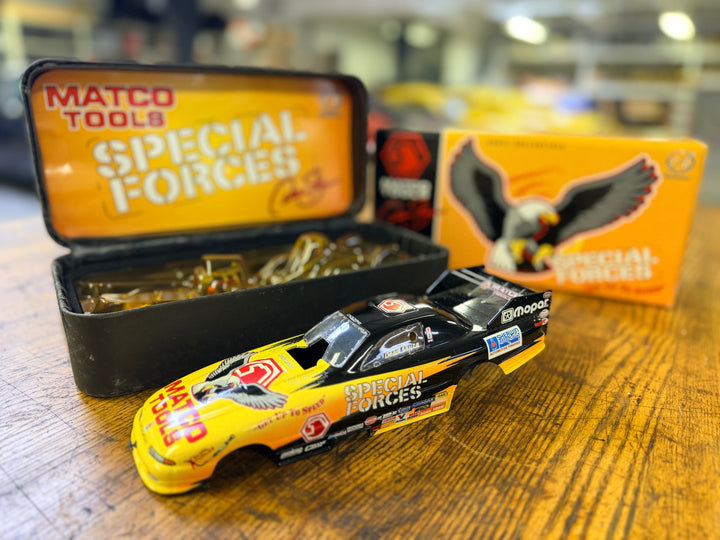 Dean Skuza Special Forces 2001 Dodge Funny Car 1:24 Diecast – Racing Champions Authentics NHRA Collectible