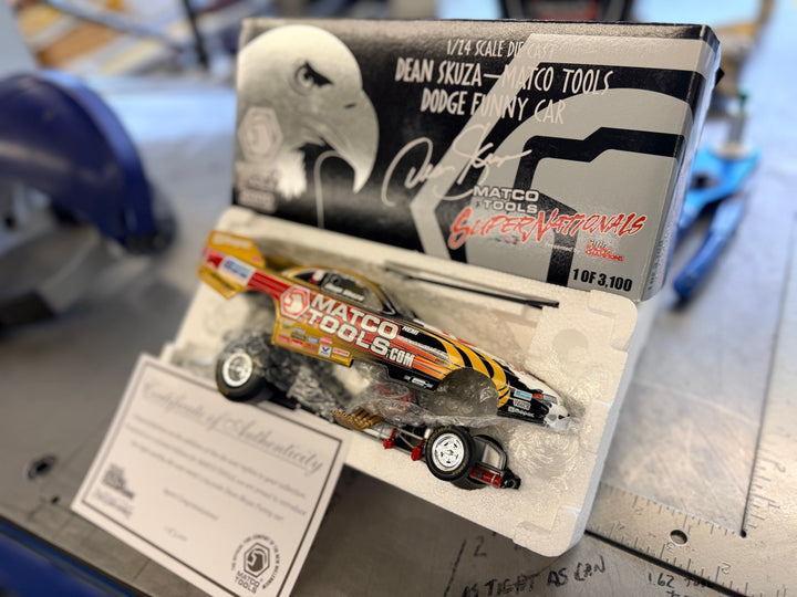 Dean Skuza MatcoTools.com 2000 Dodge Funny Car 1:24 Diecast RC 1/3100 NHRA