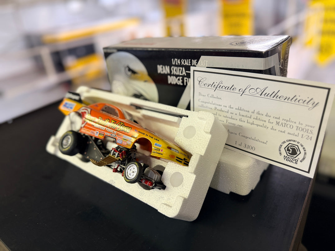 Dean Skuza Matco Tools 2000 Dodge Funny Car 1:24 Diecast NHRA Mopar RC 1/3100