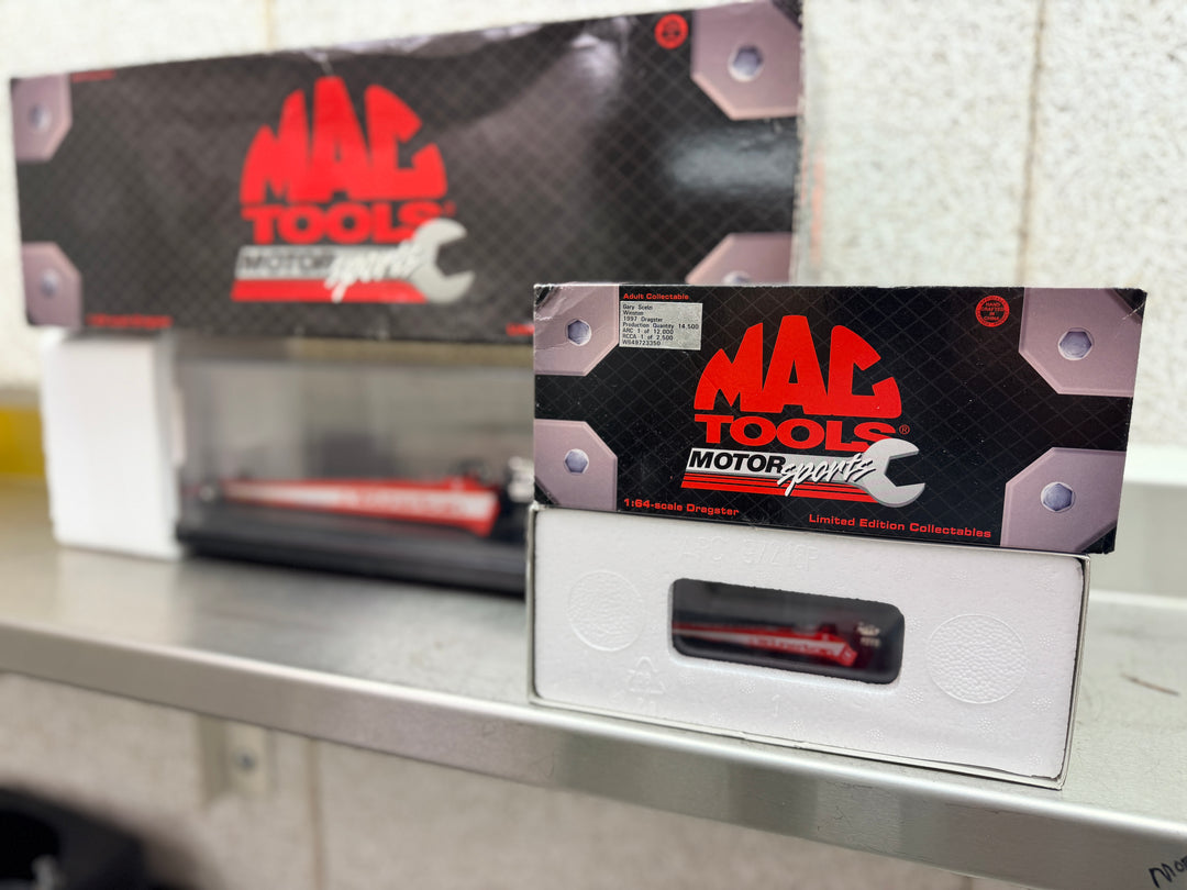 Gary Scelzi Winston 1997 Top Fuel Dragster 1:24 & 1:64 Diecast Kit – NHRA Action