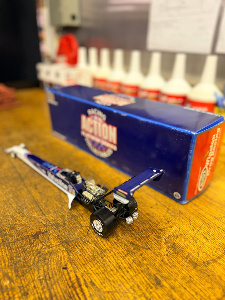 Joe Amato Valvoline 1995 Top Fuel Dragster 1:24 – Action NHRA Diecast 1 of 5,640