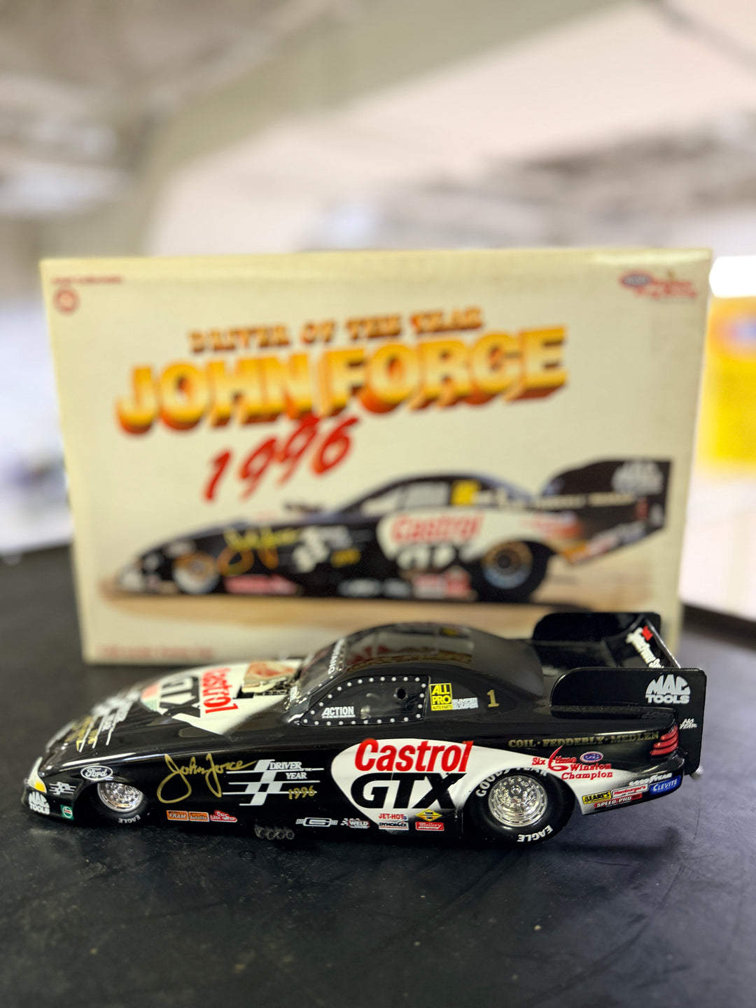 John Force 1996 Driver of the Year Ford Mustang Funny Car 1:24 Diecast – NHRA Collectible | 1 of 5004