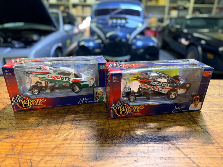 John Force 1997 Funny Car 2-Pack – 1:24 Scale Winner Circle Diecast (Castrol & Red/Yellow)