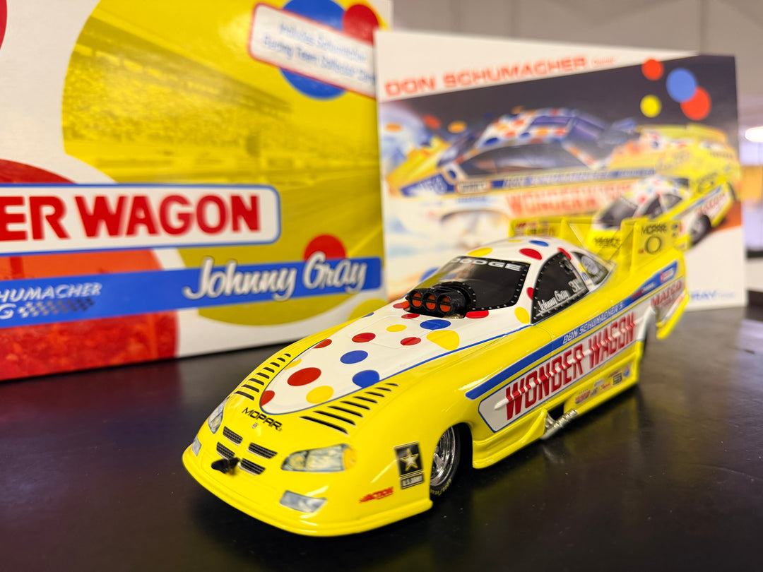 Johnny Gray Wonder Wagon Funny Car 1:24 Diecast – Don Schumacher Tribute | Action Collectibles 1 of 2004