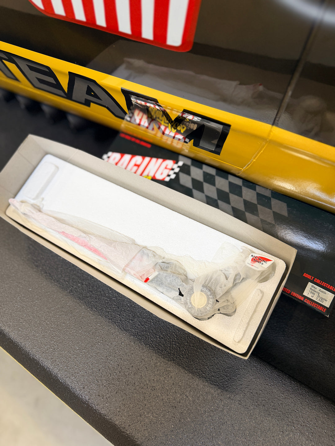 Mike Austin Red Wing Shoes 1996 Top Fuel Dragster 1:24 – Action NHRA Diecast 1 of 3,500