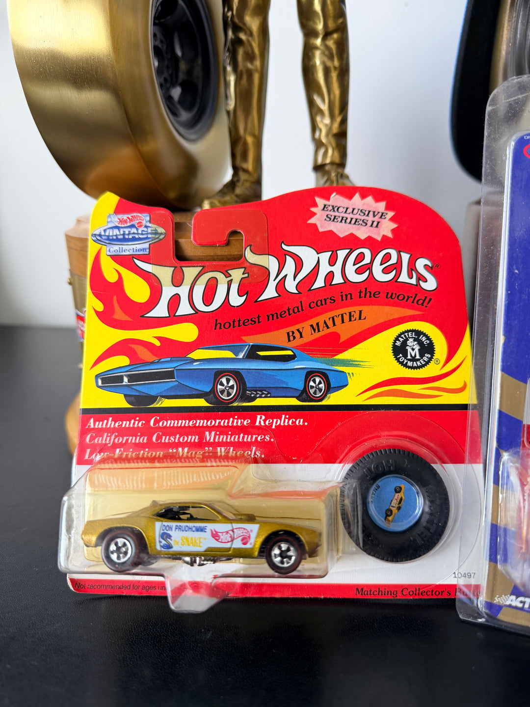 Don “The Snake” Prudhomme Funny Car Snake 2-Pack – Plymouth Cuda & 1983 Pepsi Challenger (1:64 Scale)