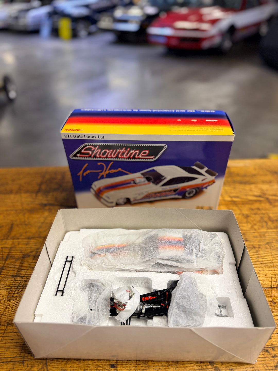 Tom “Showtime” Hoover 1975 Chevy Monza 1:24 Scale Funny Car Diecast – Pre-Owned, Great Condition
