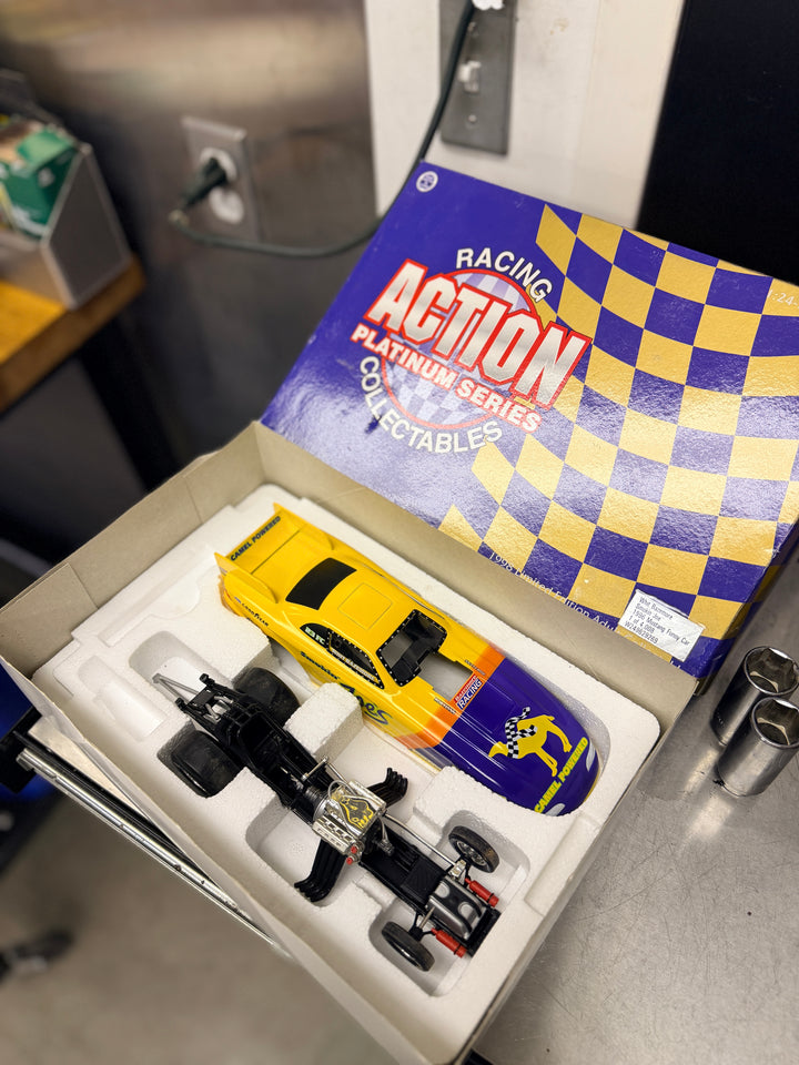 Whit Bazemore Smokin Joes 1996 Mustang Funny Car 1:24 – NHRA Action Diecast 1 of 4008
